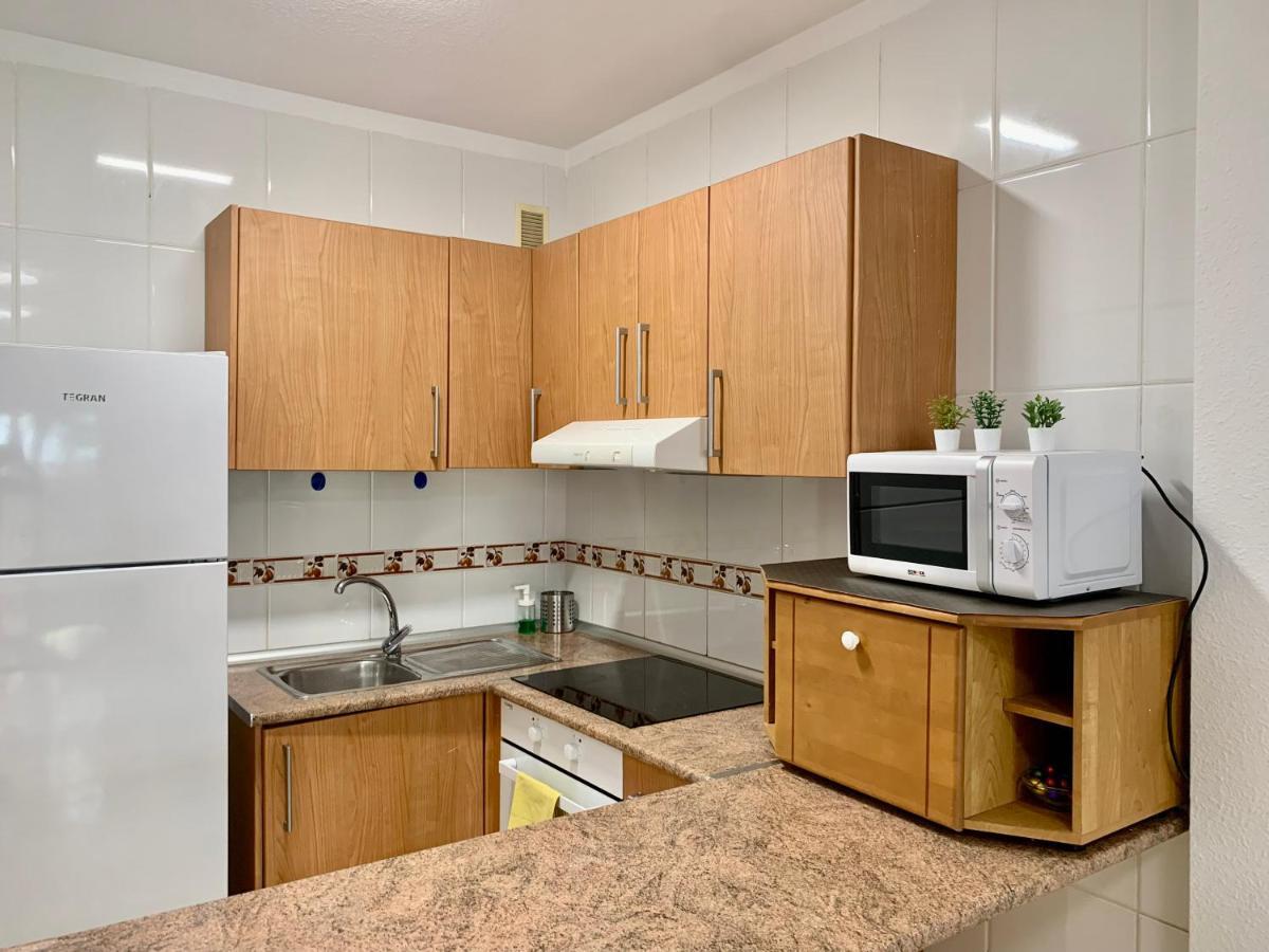 Apartamento Primavera Arona  Εξωτερικό φωτογραφία