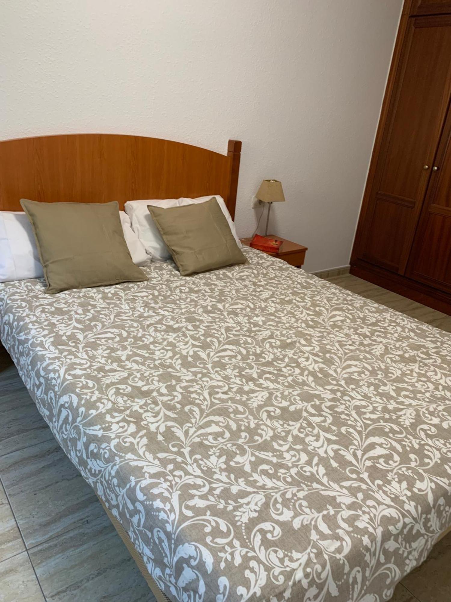 Apartamento Primavera Arona  Εξωτερικό φωτογραφία
