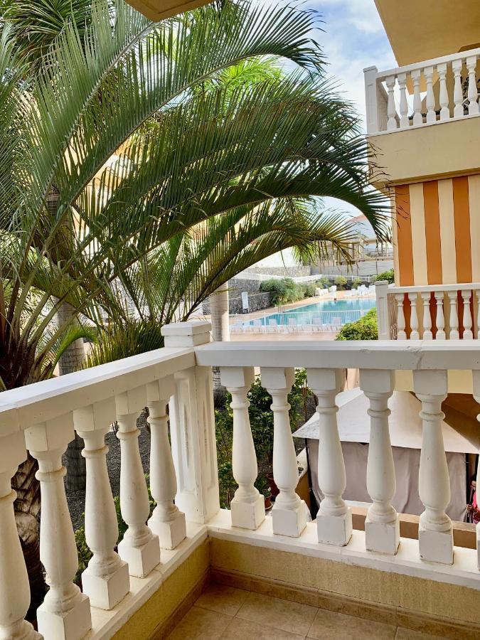 Apartamento Primavera Arona  Εξωτερικό φωτογραφία